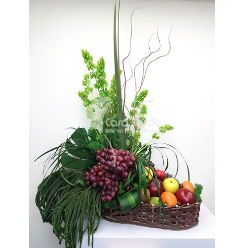 Arreglo floral Flores y Frutas5 de Casa Verde Arte en Flores Casa Verde Arte en Flores CVA00994